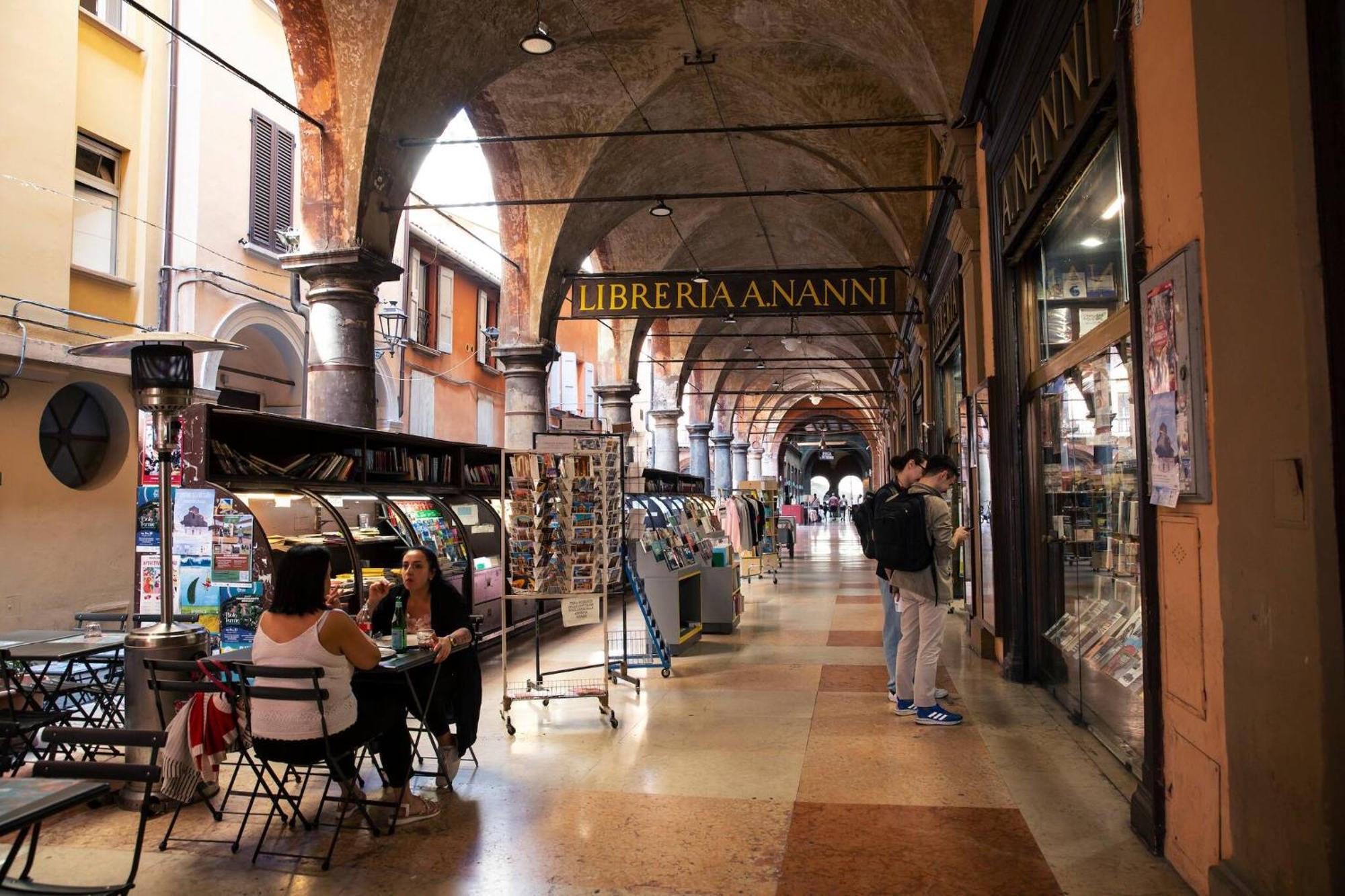 Tesoro De Galluzzi Bologna Esterno foto